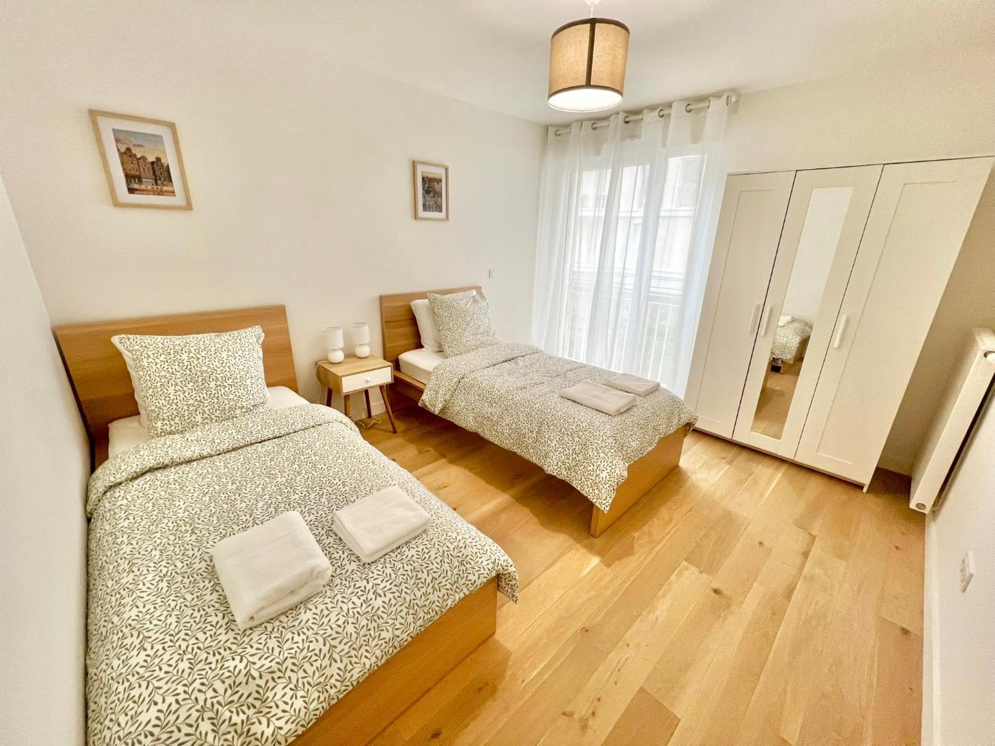 Appartement Neuf Et Spacieux Clichy Buitenkant foto